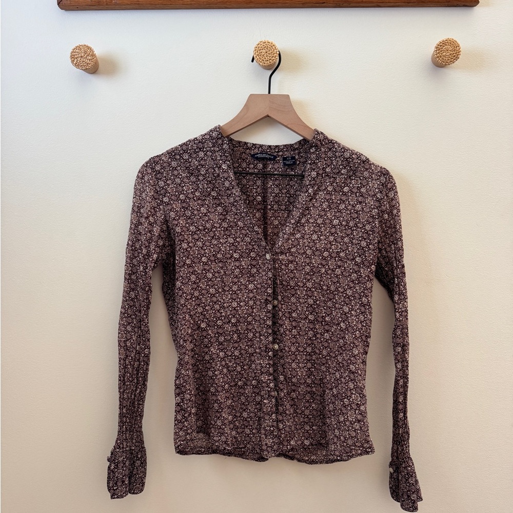 American Eagle Outfitters Purple Floral Button Down